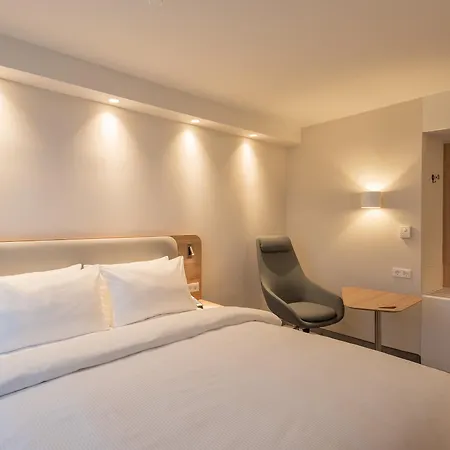 Express & - By Ihg Πότσδαμ