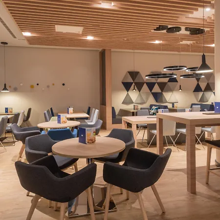 Hotel Express & - By Ihg Potsdam