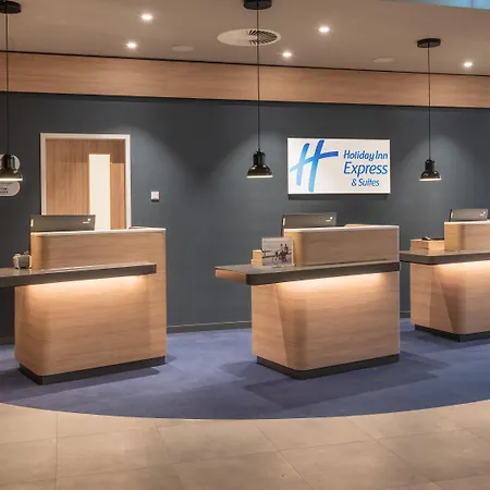 Hotel Express & - By Ihg Postupim