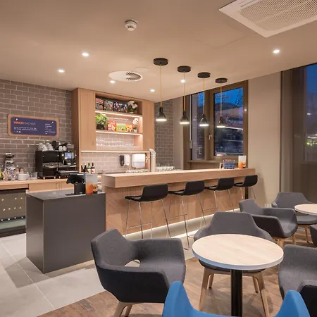 Express & - By Ihg Hotel Potsdam