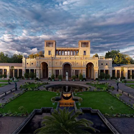 Express & - By Ihg Hotel