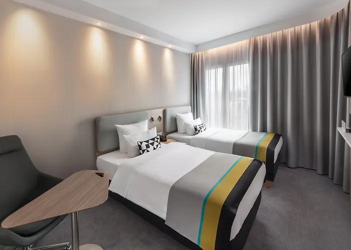 Express & - By Ihg Hotel Potsdam