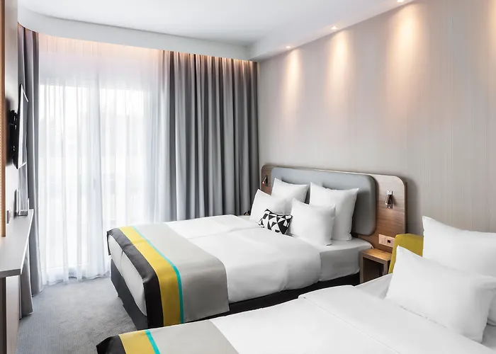 Hotel Express & - By Ihg Potsdam