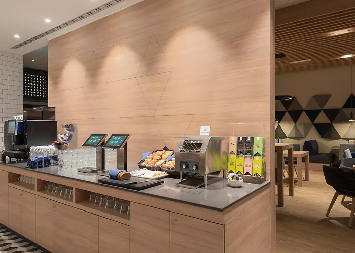 Express & - By Ihg Potsdam