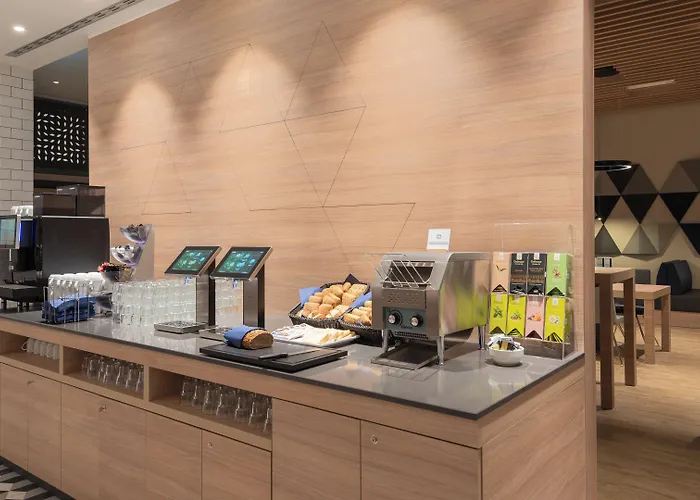 Express & - By Ihg Hotell