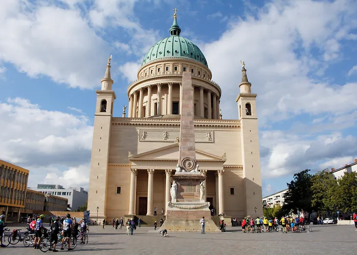 Express & - By Ihg 3*